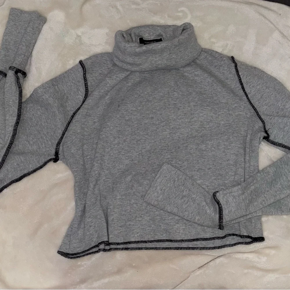 Y2k top - Picture 2 of 4